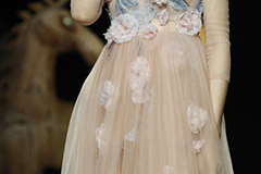 Những ứng dụng vải nào là quá trình thêu phù hợp cho?